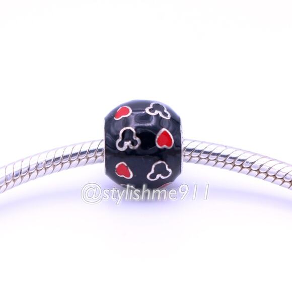 Authentic PANDORA Disney Mickey and Hearts Enamel Charm - 791477ENMX - Picture 4 of 9